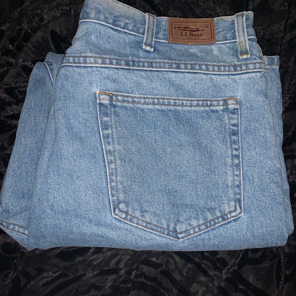 L.L. Bean pants size 40x30 - Picture 4 of 4